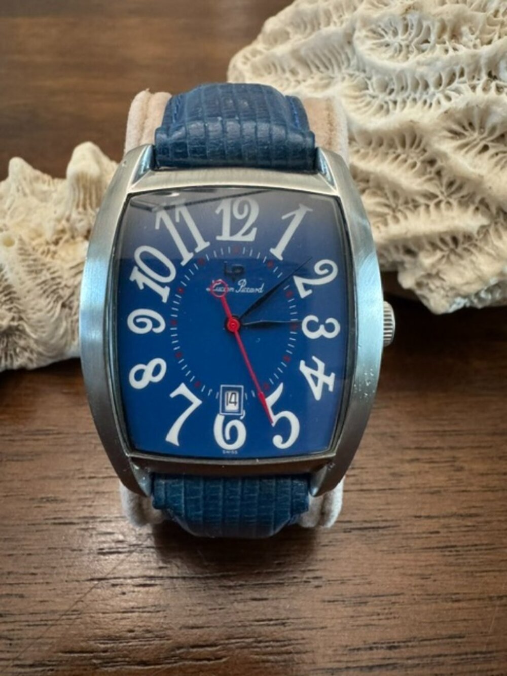 UNIQUE - Lucien Piccard Men's Quartz Watch - Tourneau Style - Model #26497BL